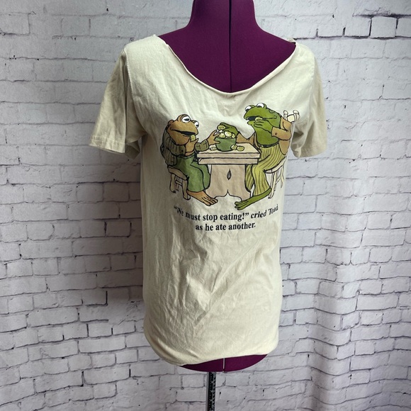 Frog and toad Tshirt - Picture 1 of 4